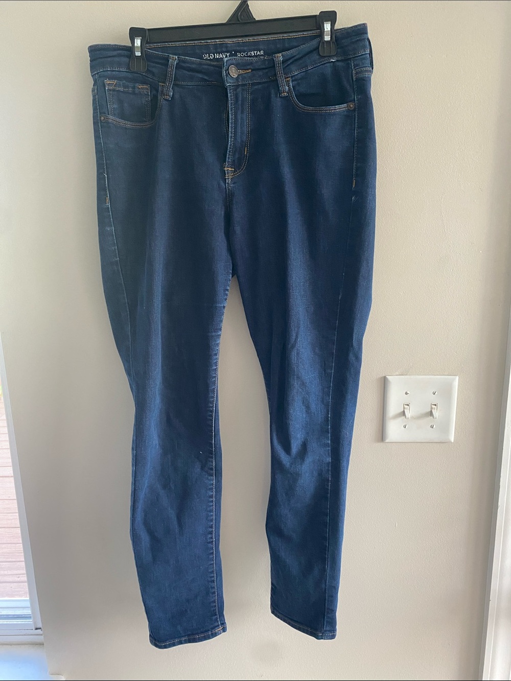 Old Navy Women's Dark Indigo Skinny Jeans